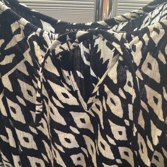 Natori Chibana A-Line Dress. Black & White. Medium. Excellent Condition. - Picture 4 of 8